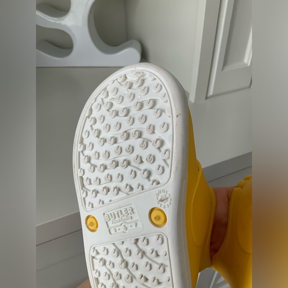 BUTLER Rockhopper Overshoe Kids Rubber Waterproof All Weather Yellow Size 5 6 7 - Picture 3 of 15